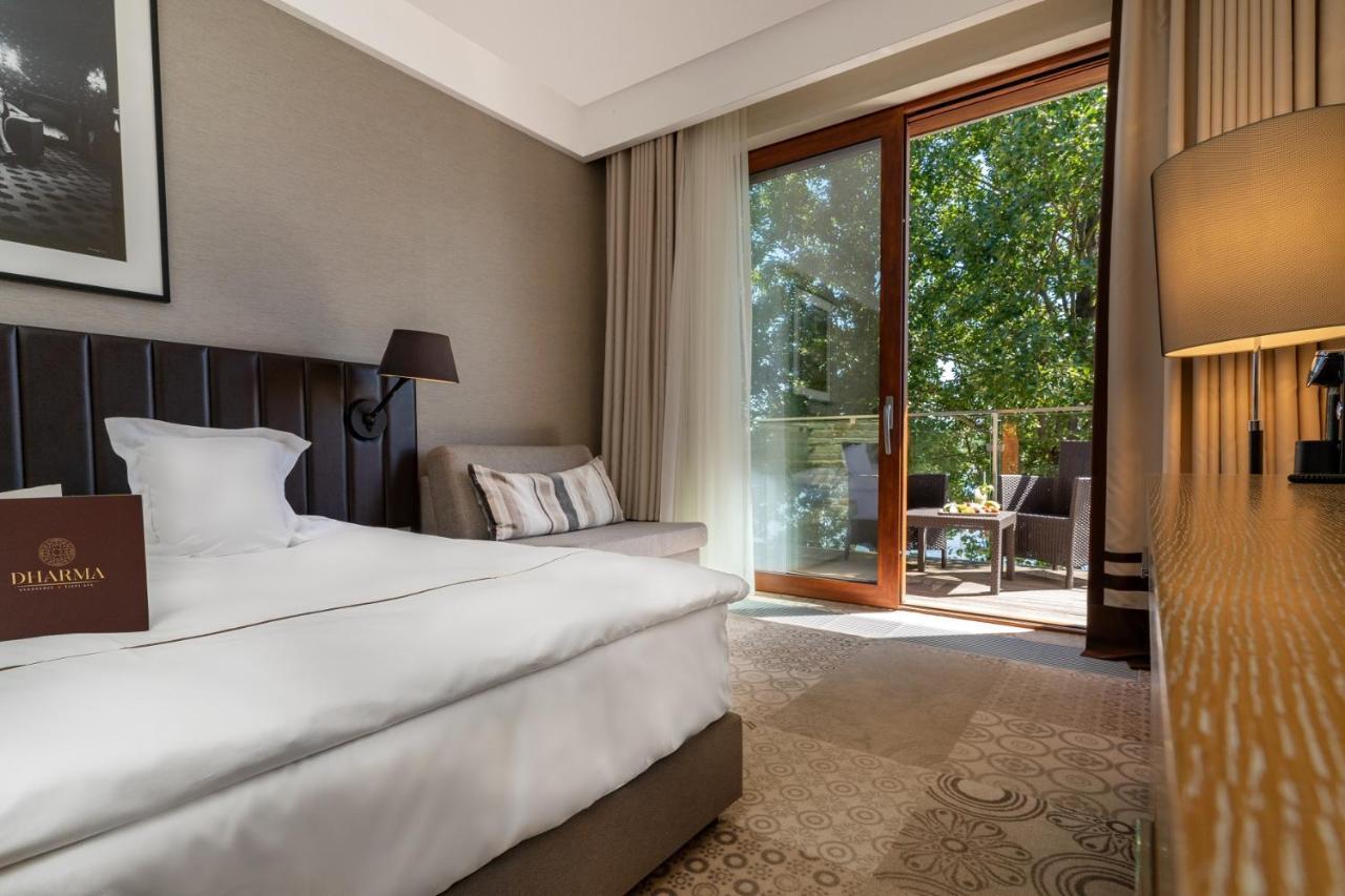 Tiffi Boutique Hotel ออลชติน ภายนอก รูปภาพ