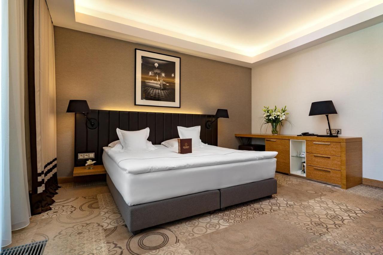 Tiffi Boutique Hotel ออลชติน ภายนอก รูปภาพ