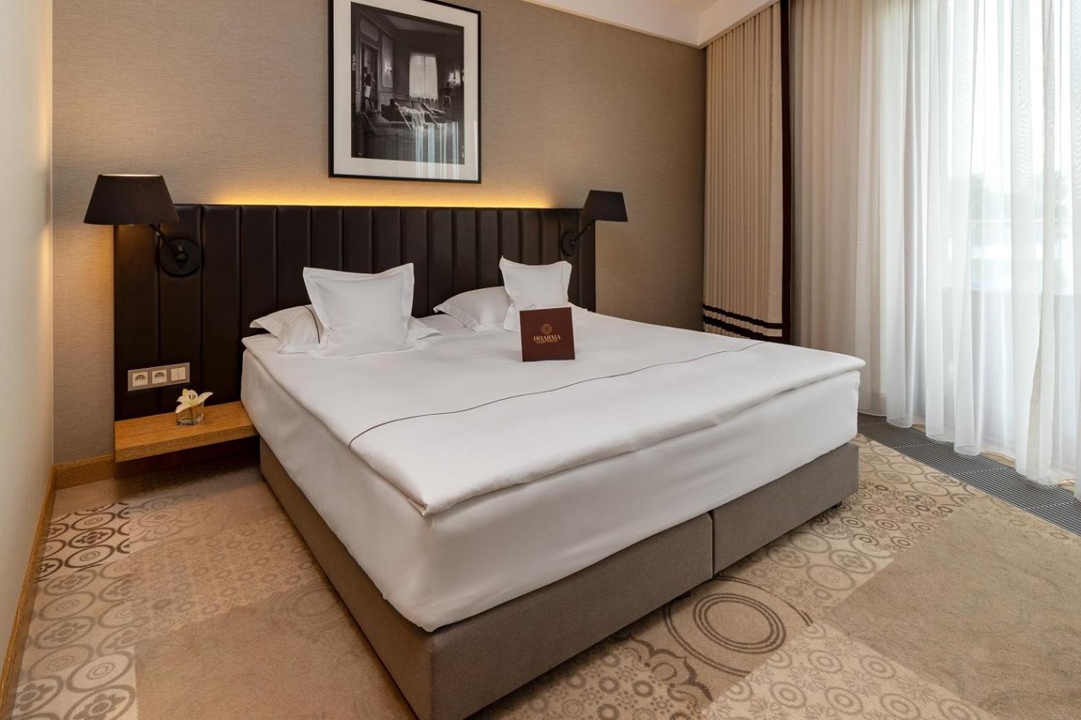 Tiffi Boutique Hotel ออลชติน ภายนอก รูปภาพ