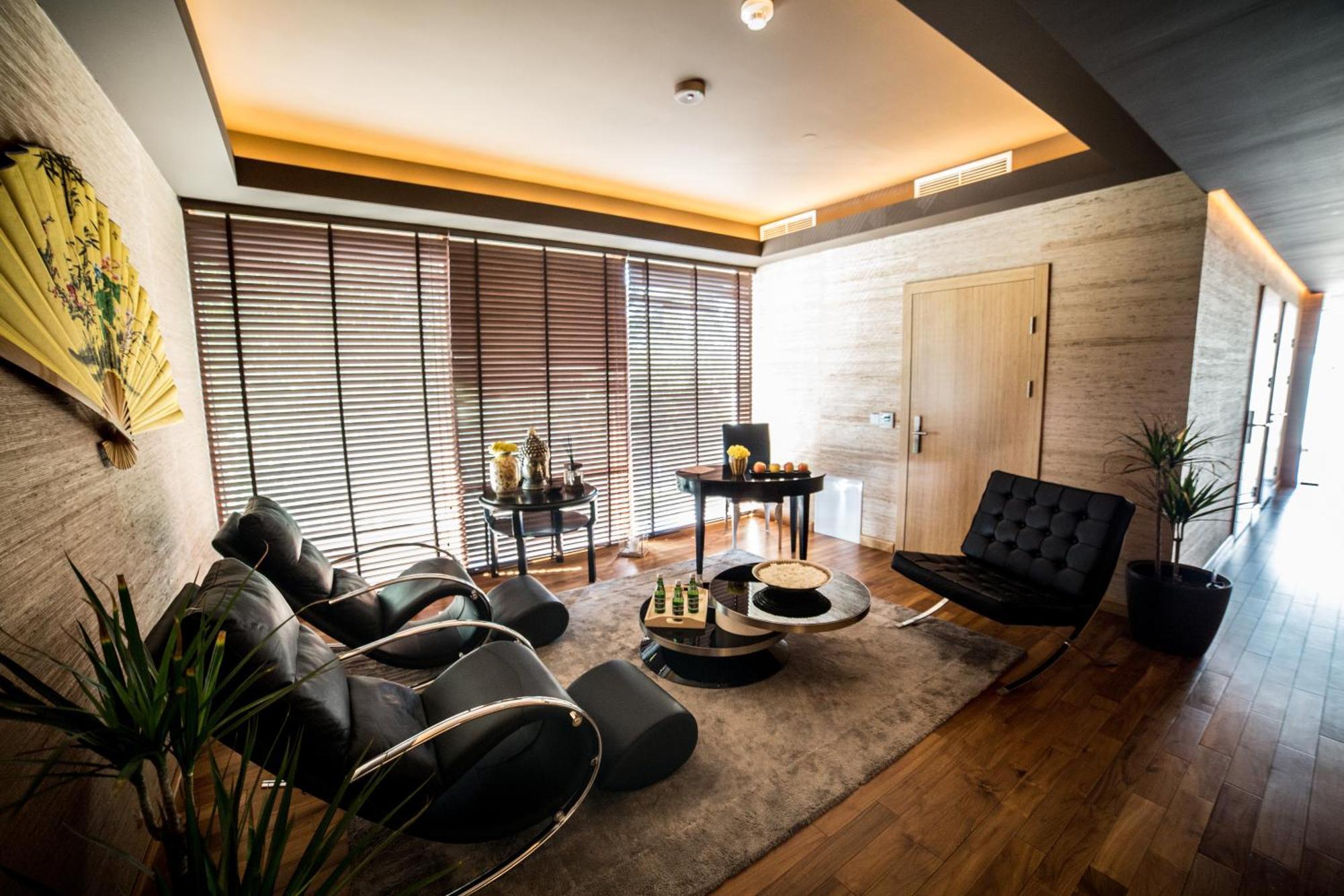 Tiffi Boutique Hotel ออลชติน ภายนอก รูปภาพ