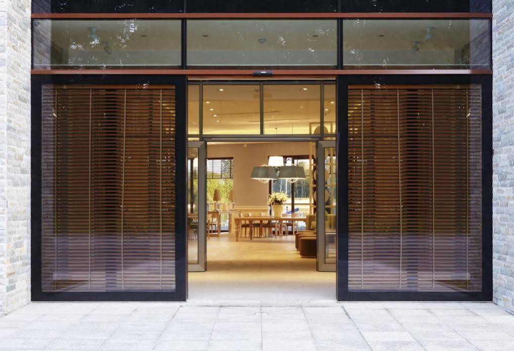 Tiffi Boutique Hotel ออลชติน ภายนอก รูปภาพ